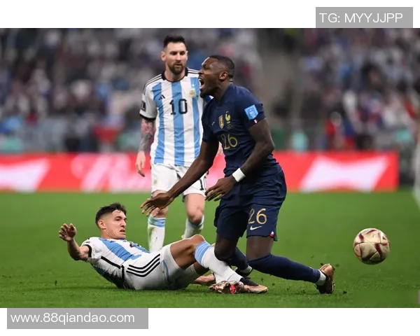 法国与阿根廷对决中黄牌争议解析与影响分析